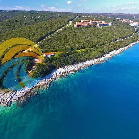 Apartment Dalibor 1400 Pavicini